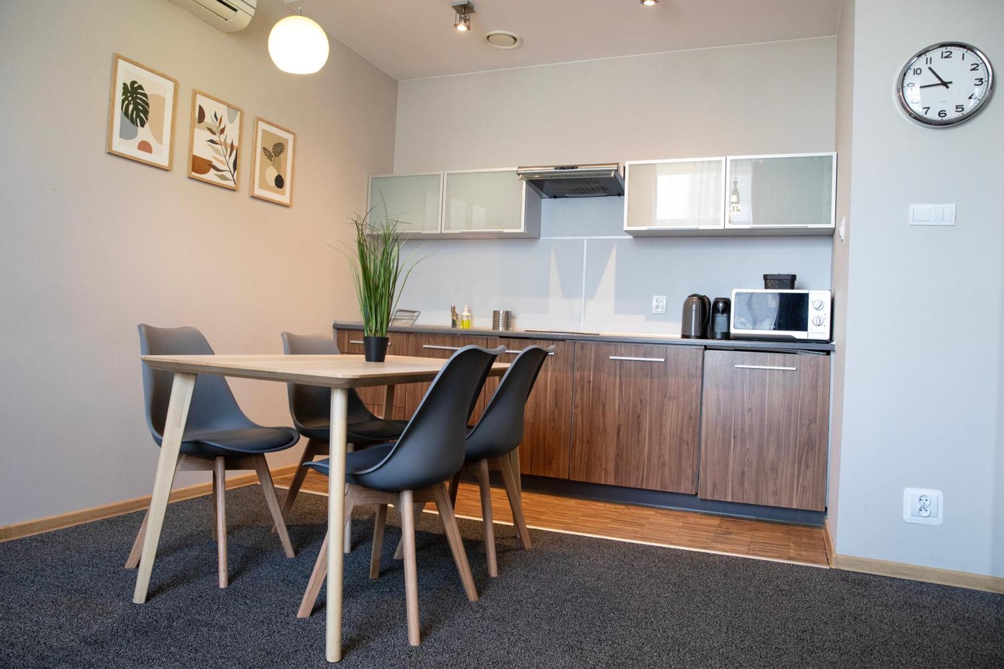 Apartmán Adler Bed&Breakfast Lodž Exteriér fotografie