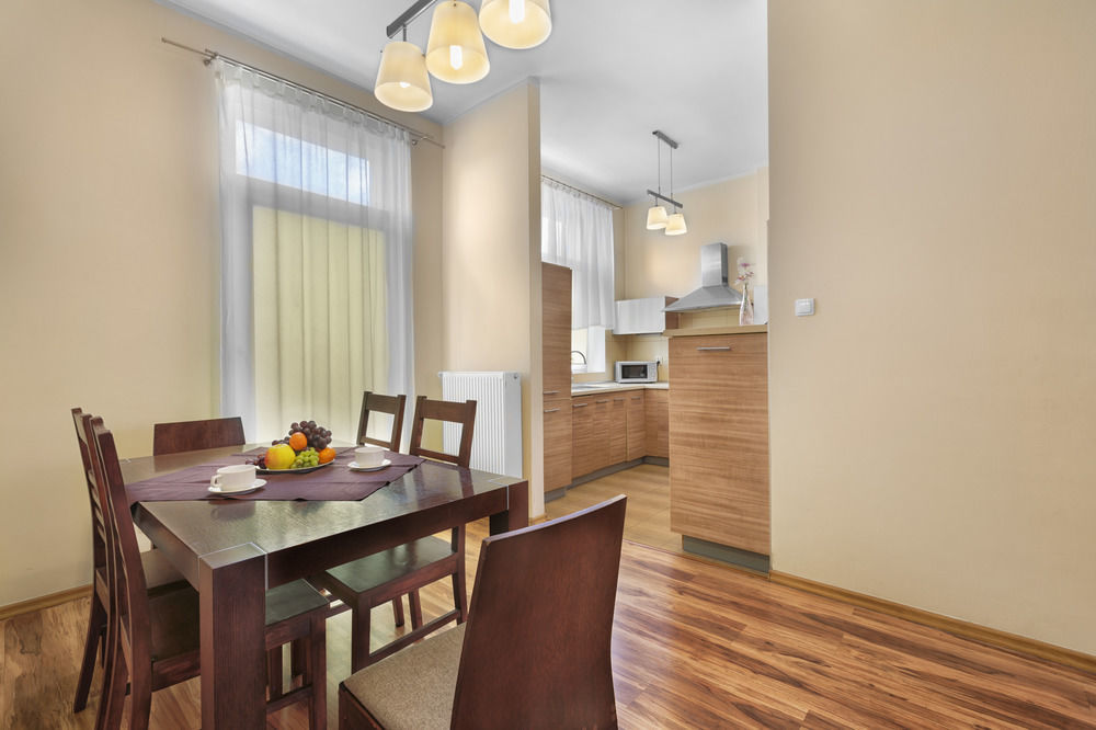 Apartmán Adler Bed&Breakfast Lodž Exteriér fotografie